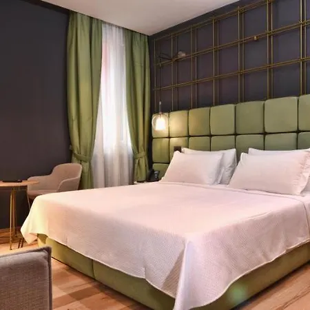 Maison Ducal מלון 3*