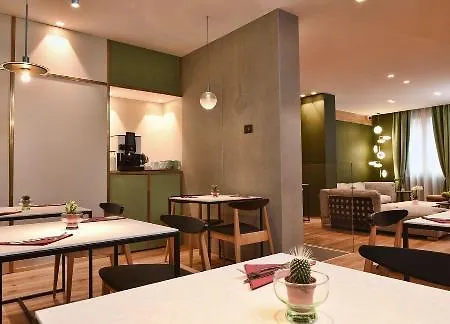 מלון Maison Ducal 3*